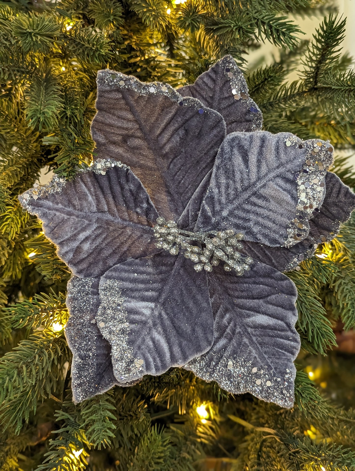 Silver Velvet Poinsettia With Glitter 24cm- Set of 2