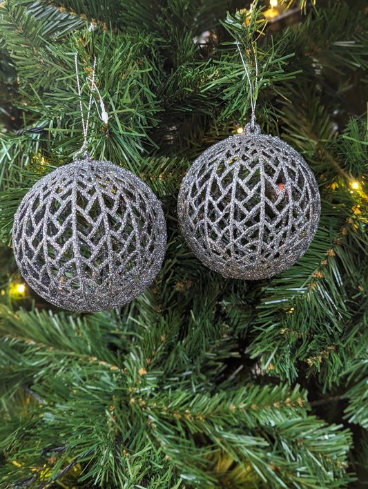 Pewter Hollow Ball 9cm- Set of 4