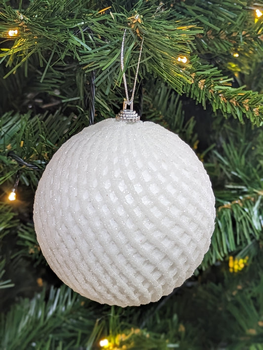 White Glitter Net Ball 10cm- Set of 4